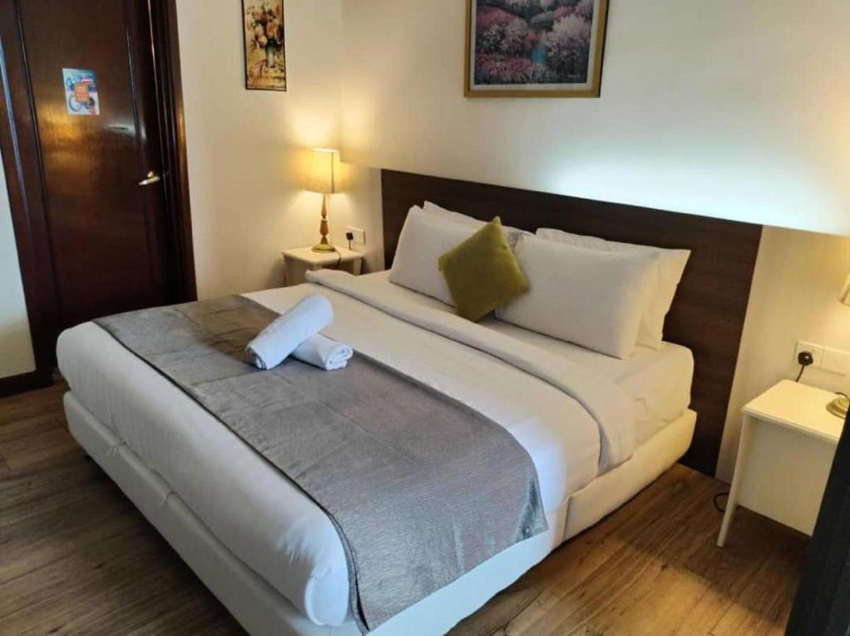 Suites At Times Square Kl Куала-Лумпур Экстерьер фото