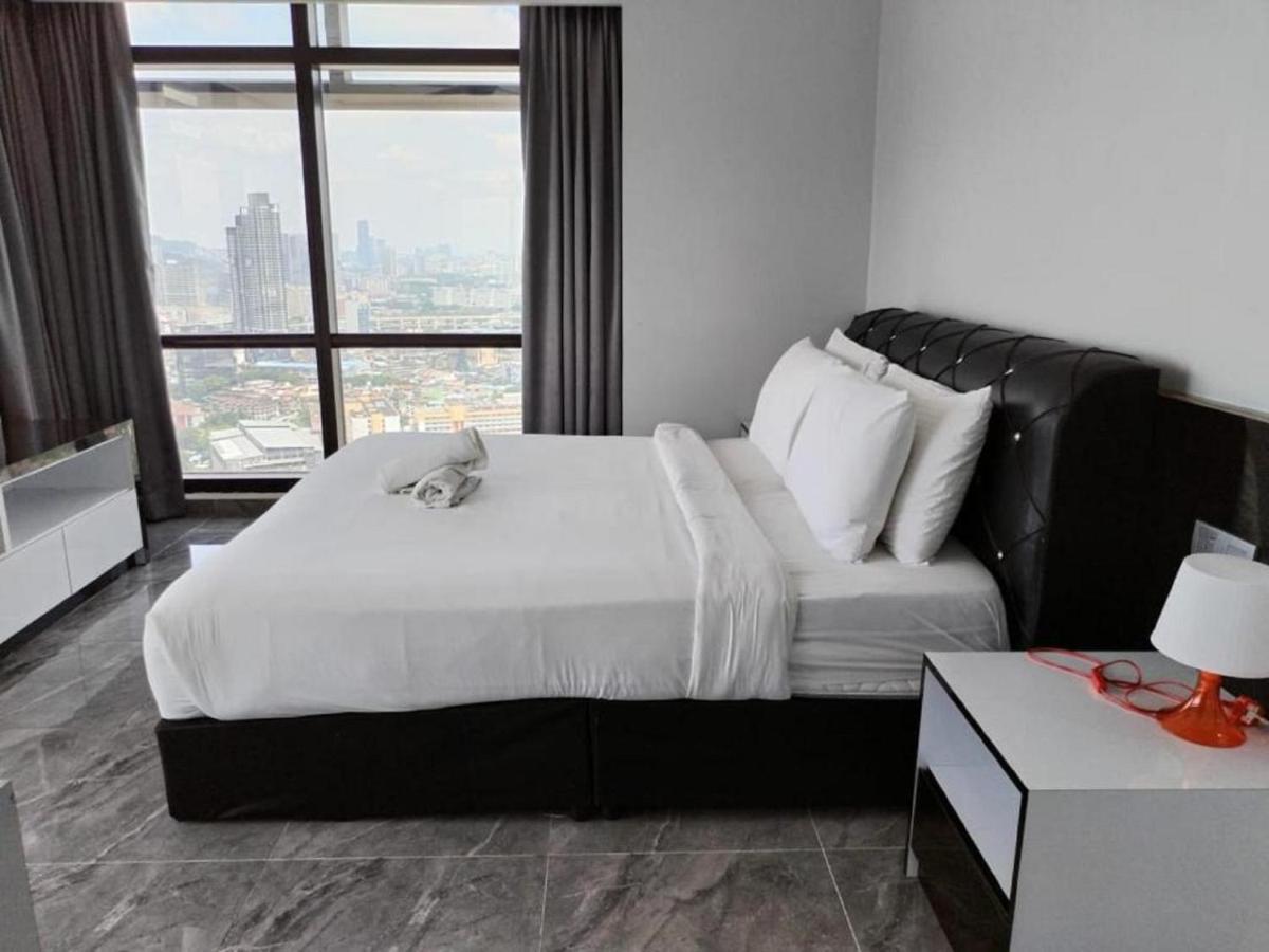 Suites At Times Square Kl Куала-Лумпур Экстерьер фото